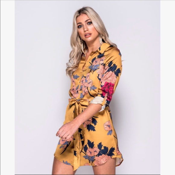 💗Gorgeous floral print belted shirt dress💗 - Picture 2 of 7